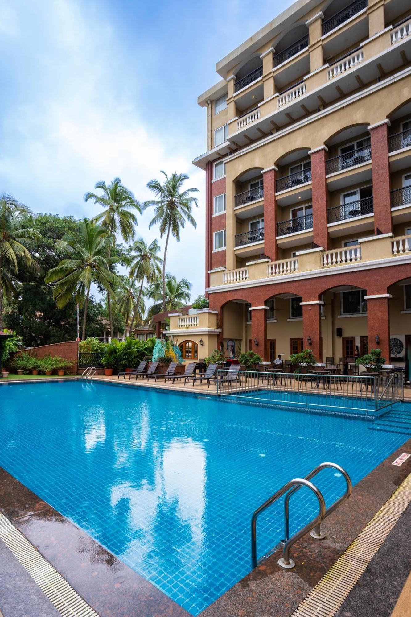 Hotel Fairfield By Marriott Goa Calangute Exterior foto